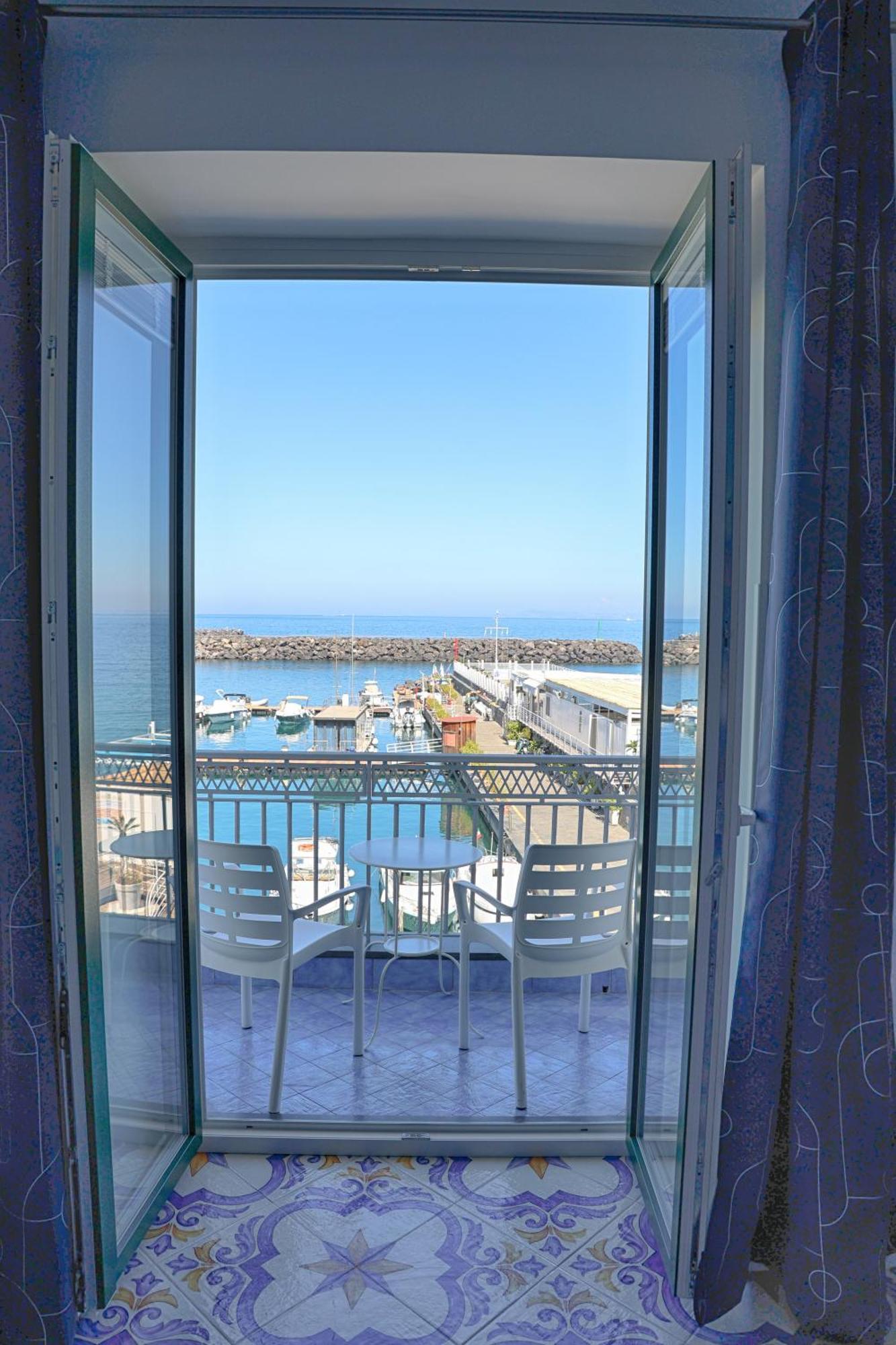 Apartamento Seainside House - Penisola Sorrentina Piano di Sorrento Exterior foto